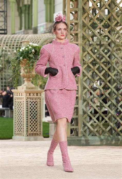 chanel couture feb 2018|Chanel haute couture 2020 price.